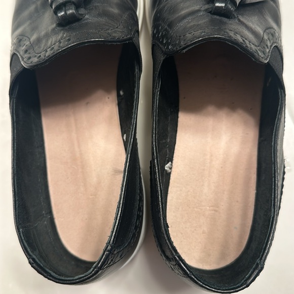 Women’s leather loafer tennis shoe - Picture 4 of 6